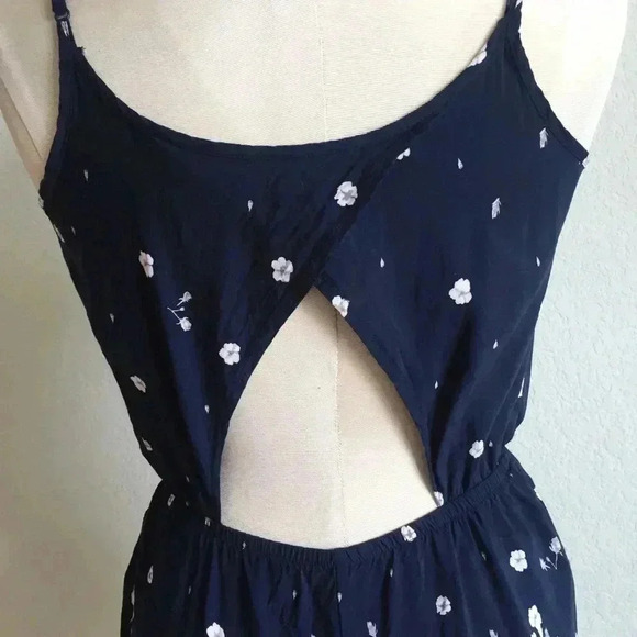 Garage Blue Floral Romper with Cut Out Back Detail - Picture 6 of 7